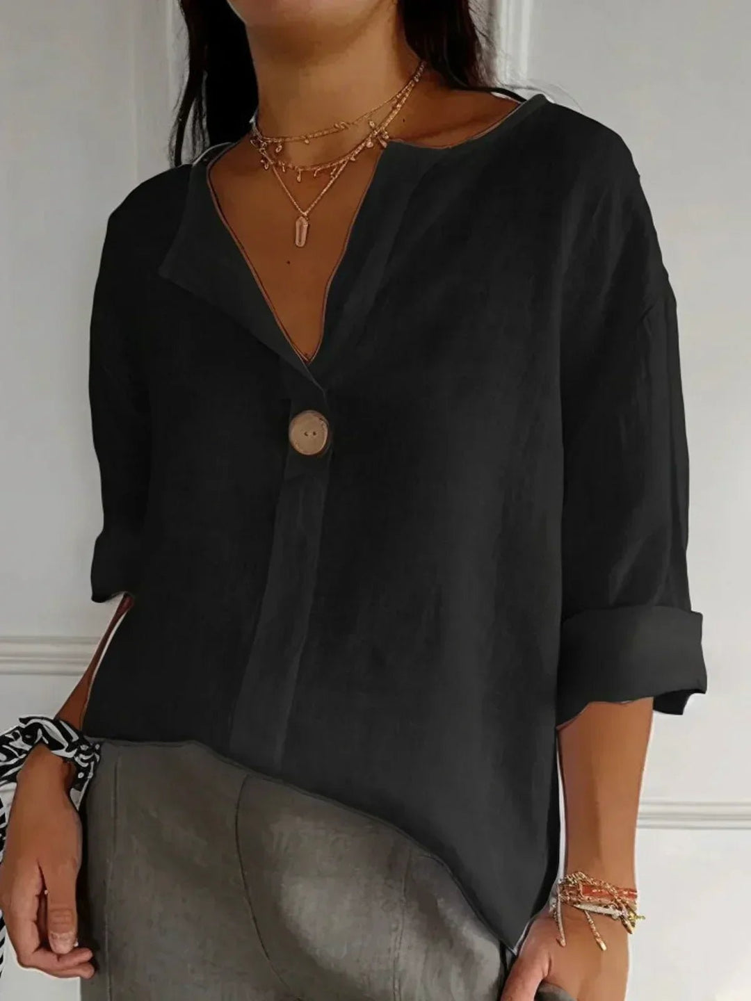 Zamma™ | Relaxed V-Neck Top